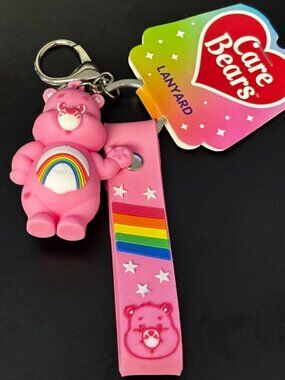 Care Bears Pink Bear Keychain with Rainbow Strap – Cute Retro Style